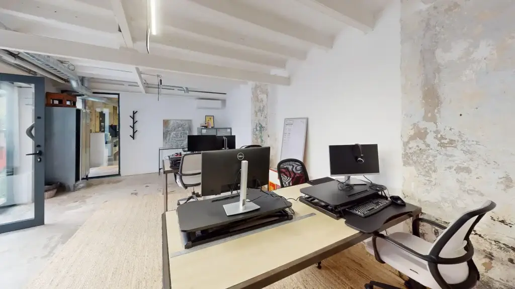 Despacho Las ventanas1 diputación409