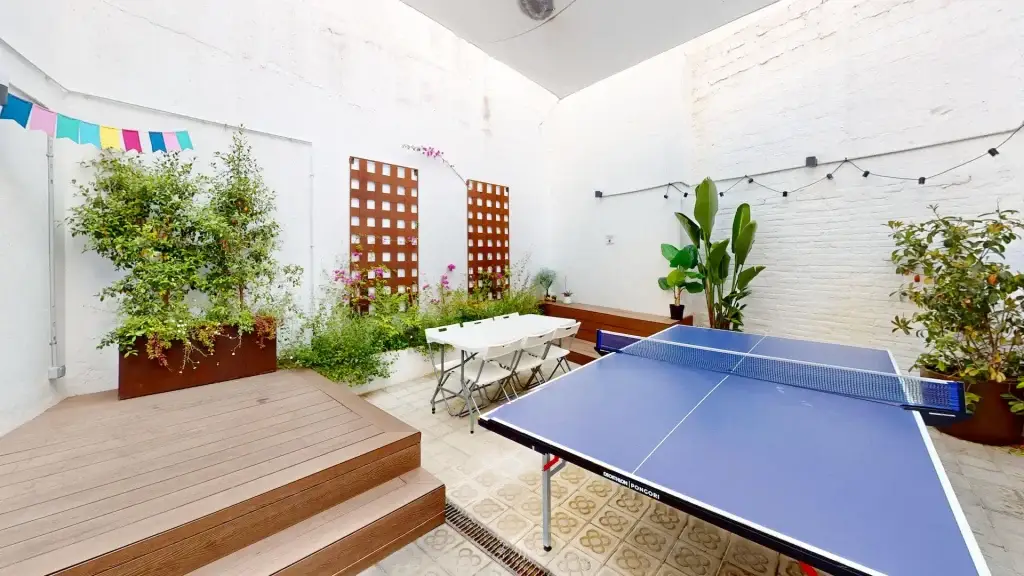 Patio2 diputación409