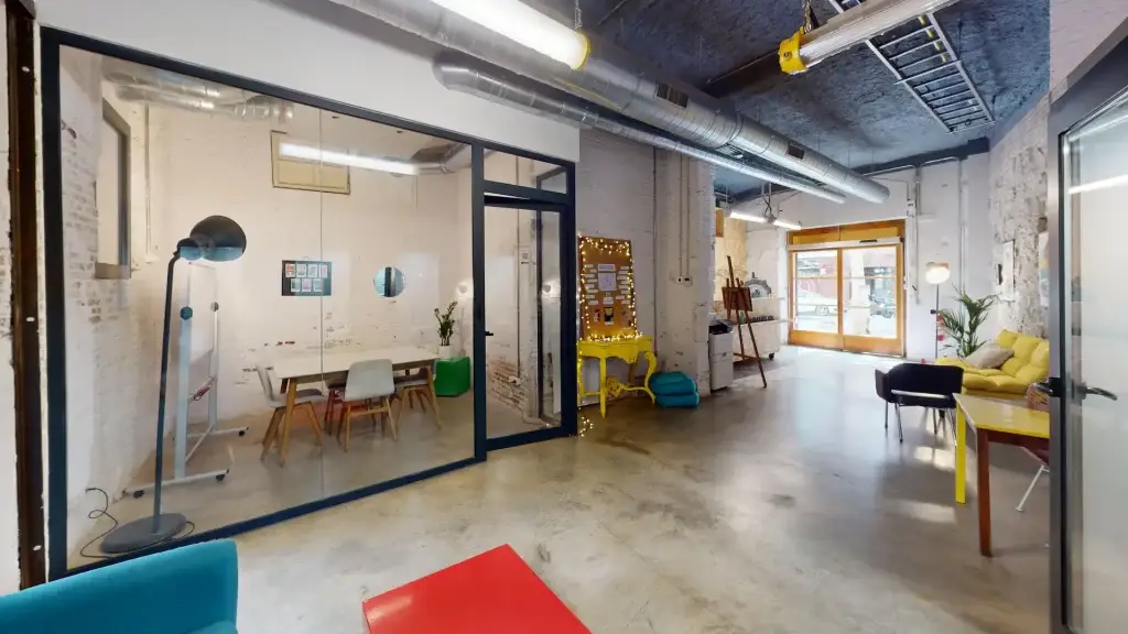 Saladereunion1 4 1 diputación409